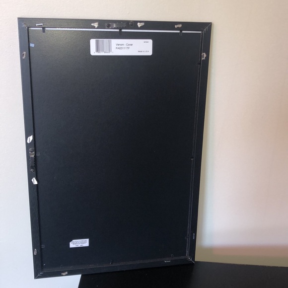 Venom Cover - Picture 2 of 2